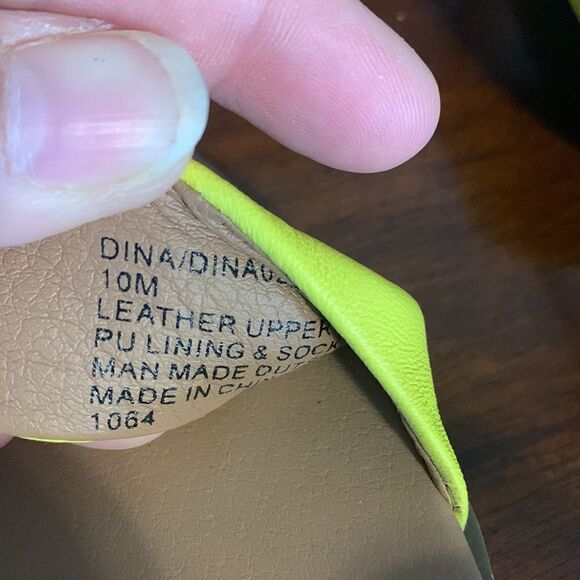 Steve Madden Yellow sandals size 10 - Picture 6 of 8